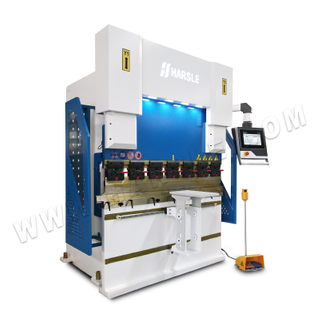 WE67K-40T / 1500 CNC-Bremse mit DA-53T, X + R-Achse CNC Backgauge